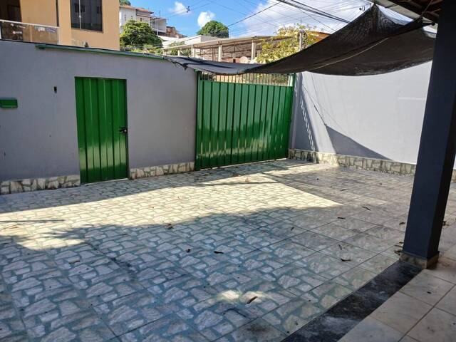 #29 - Casa para Locação em Teófilo Otoni - MG