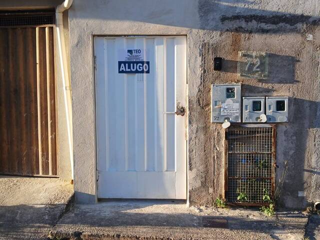 #34 - Casa para Locação em Teófilo Otoni - MG - 1