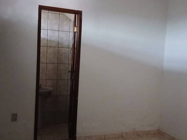 Casa para Venda em Teófilo Otoni - 2